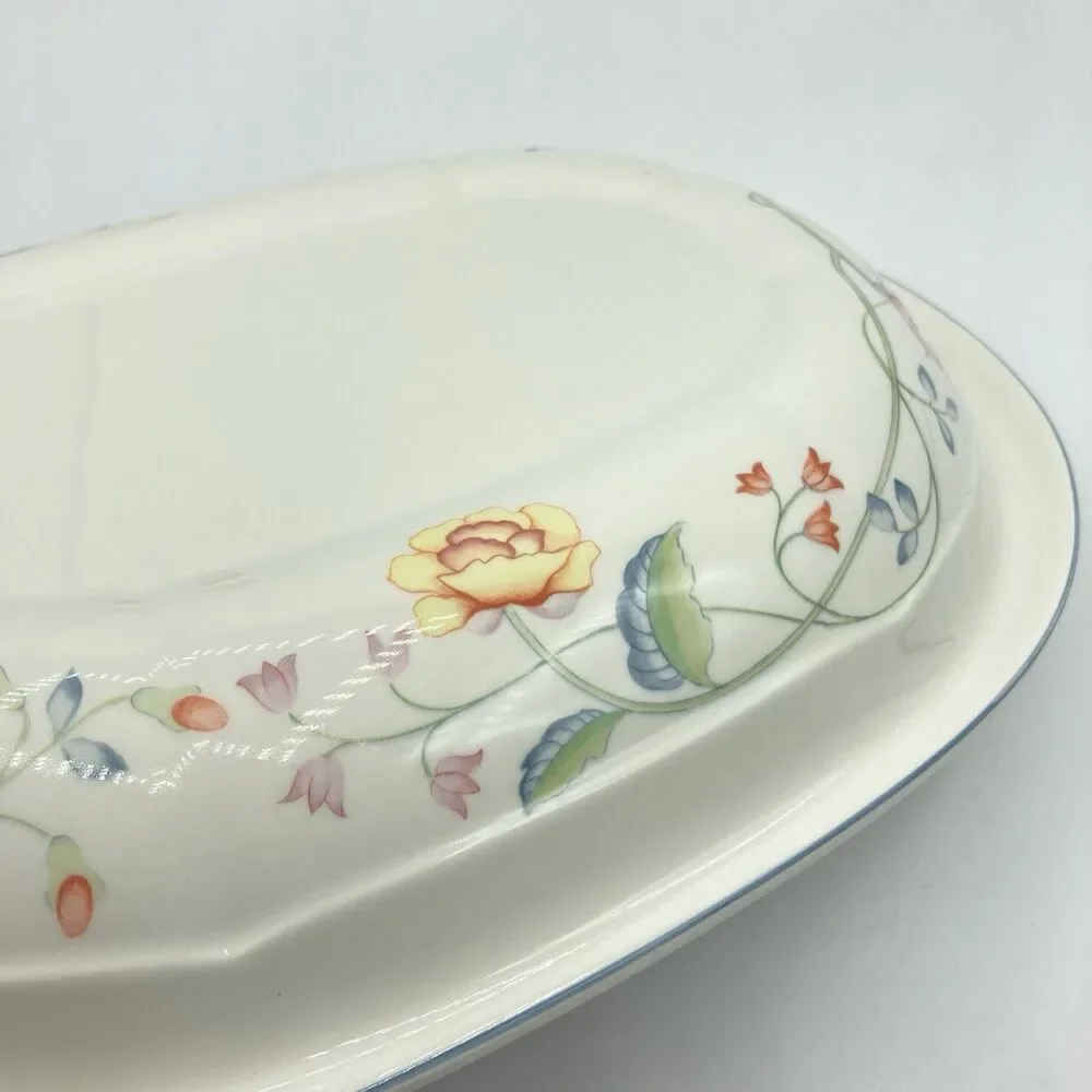 Vtg Villeroy & Boch Albertina 3 QT Oval Microwave Baker w/ Lid W Germany #1748